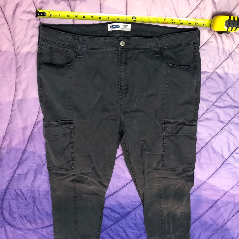 Old Navy Rockstar Super Skinny High Rise Cargo Pants